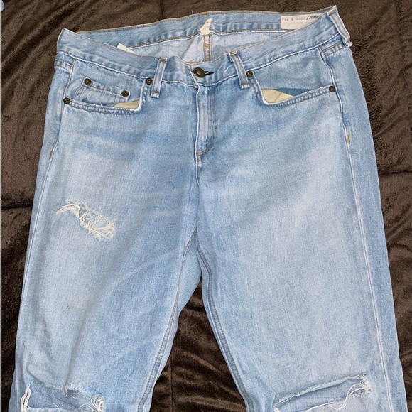 Rag & Bone Boyfriend Light wash Distressed Raw Hem Jeans Size 28 - Picture 6 of 11